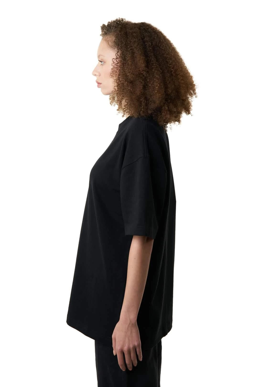 تيشيرت اوفر سايز اسود كاجوال مريح مناسب للصيف